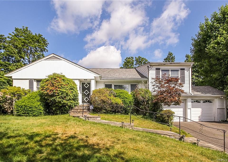 1st image of 114 Havilands Ln