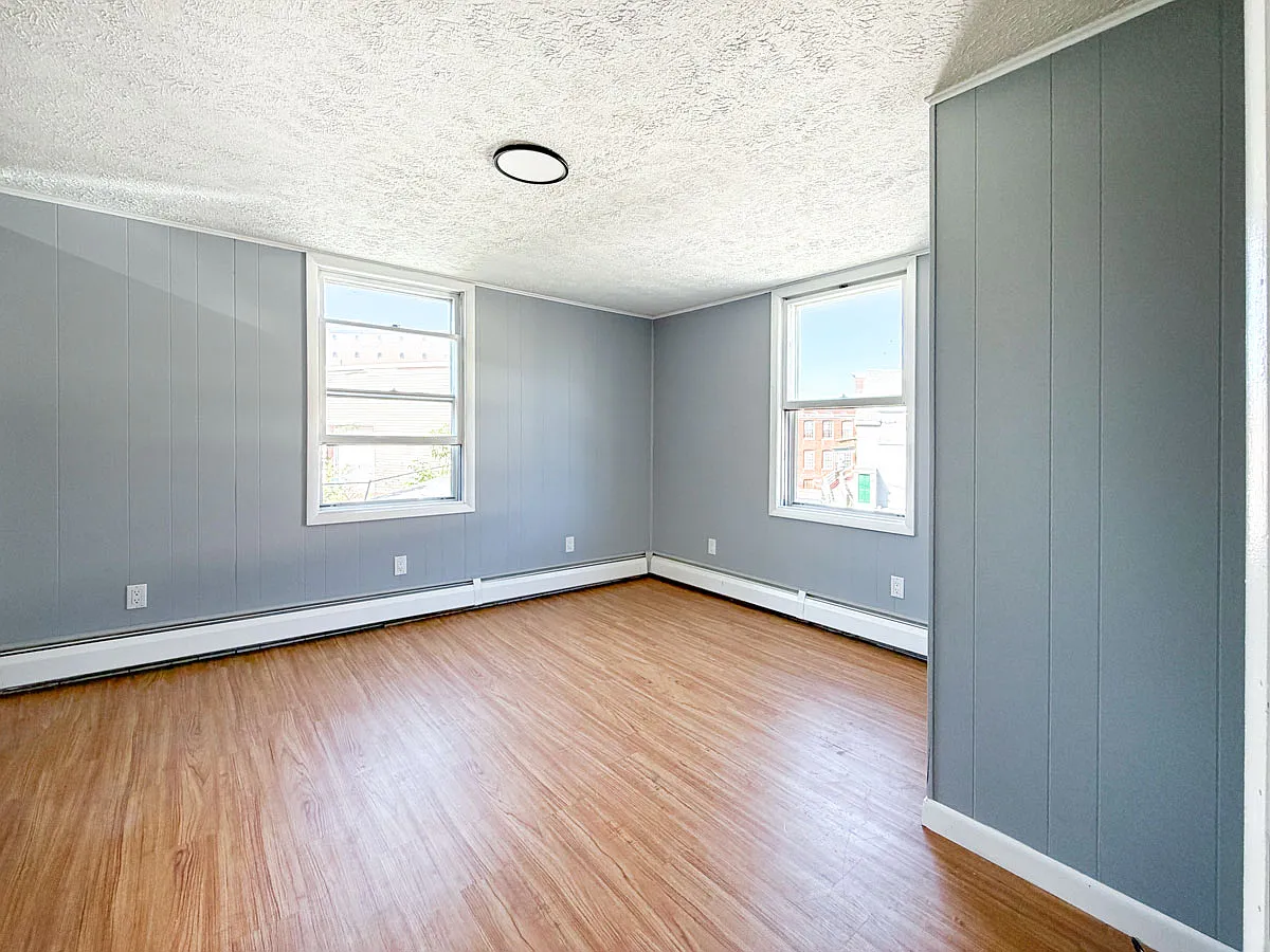 2 bed, 880 sqft, $2,000 — Photo 4