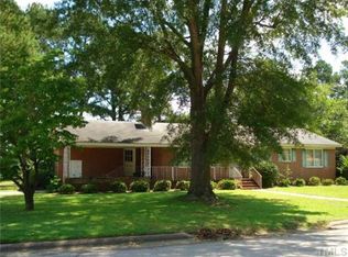 1304 Wellons Ave, Dunn, NC 28334