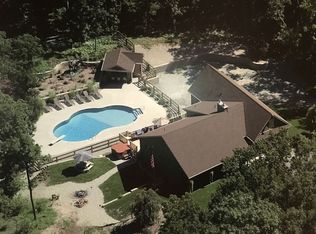 41A Monroe Rd, Lafayette, NJ 07848