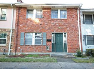 301 Cherry Blossom Ln UNIT 301D, Terrytown, LA 70056