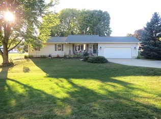 112 W Hughes St, Franklin Grove, IL 61031