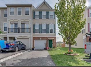 15719 John Diskin Cir, Woodbridge, VA 22191