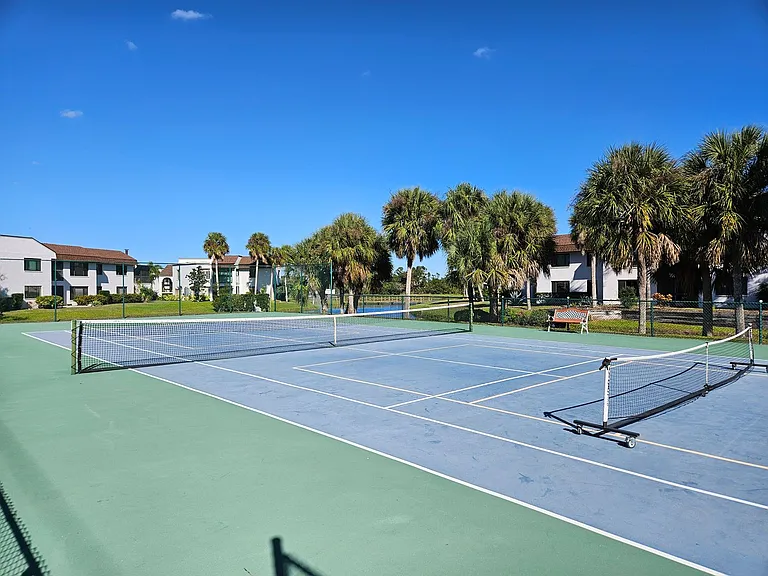 812 Capri Isles Blvd #225 — Photo 40