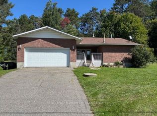 65 Ridgemount Dr, East Ferris, ON P0H 1K0