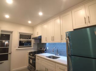 7308 199th St, Fresh Meadows, NY 11366