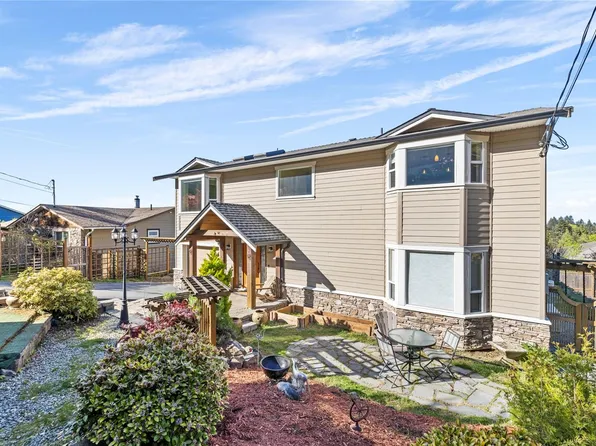 5170 Laguna Way, Nanaimo, BC V9T 5L7