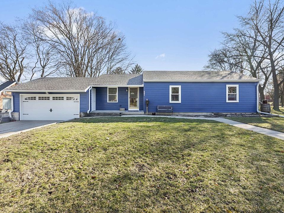 1st image of 601 North Hine AVENUE