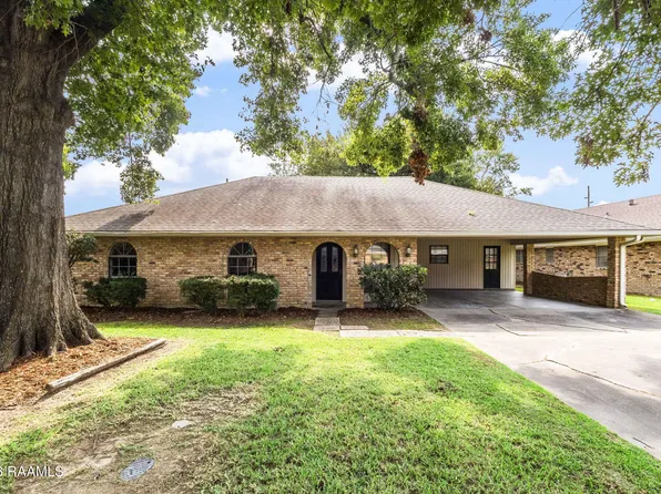 106 Alpha Dr, Lafayette, LA 70506