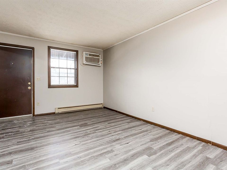 300 Wood St Wood Cliff Manor Apartments Mansfield, OH Zillow