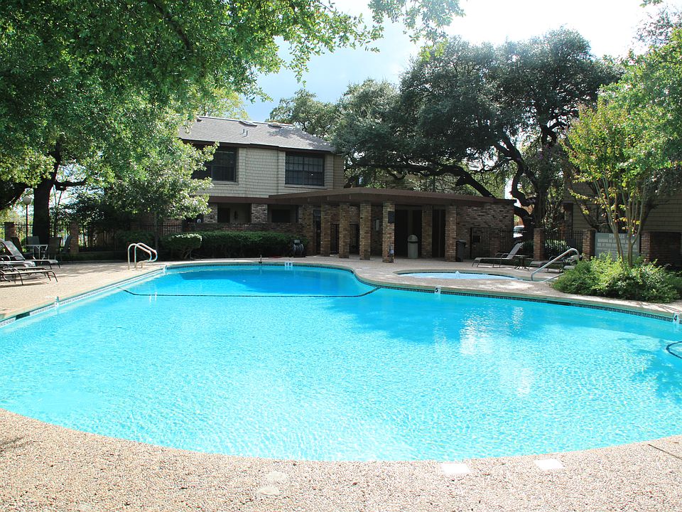 1st image of 7122 Wood Hollow Dr APT 96