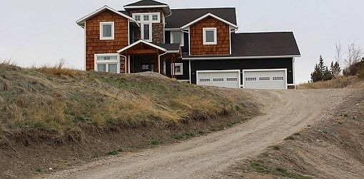 2 Story 5 Bedrooms View