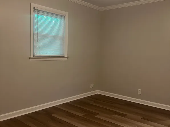 218 Crumps Park Ave, Macon, GA 31204