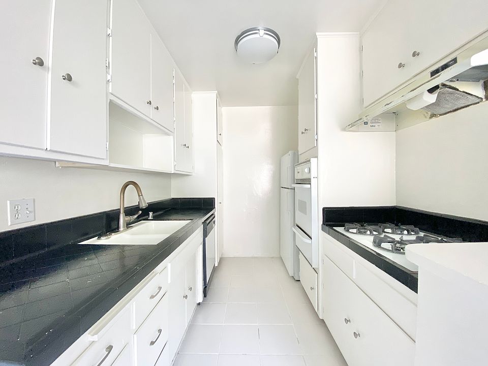 1st image of 3514 Keystone Ave APT 8