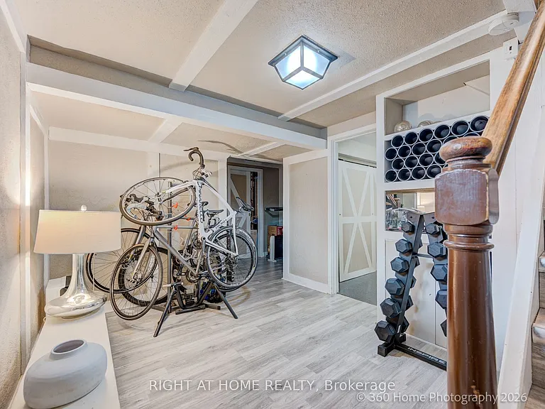 1493 Constance Dr — Photo 23