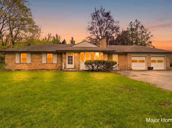 2190 Knapp St NE, Grand Rapids, MI 49505