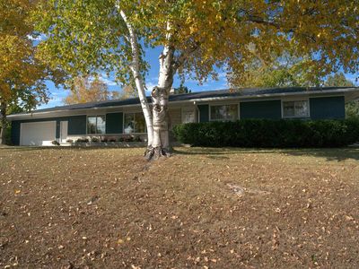 340 W Spruce St, Sturgeon Bay, WI, 54235