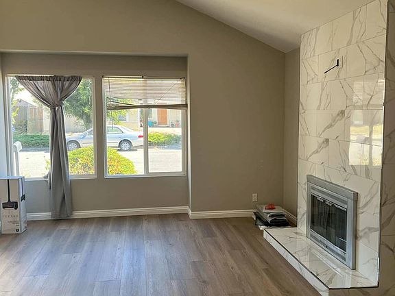 2nd image of 4287 Othello Dr