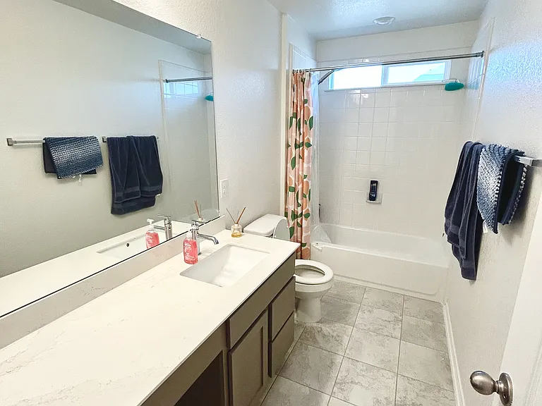 2014 Ebony Dove St #1 — Photo 20