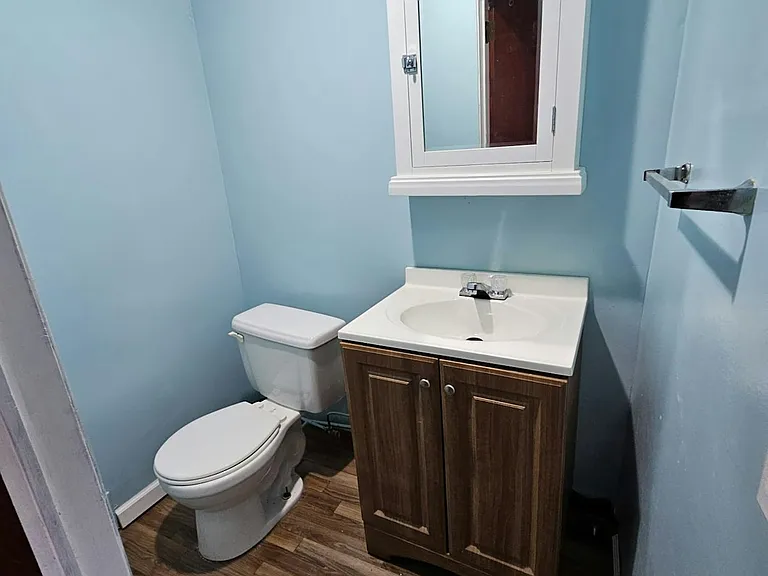 2ND HALF BATH
