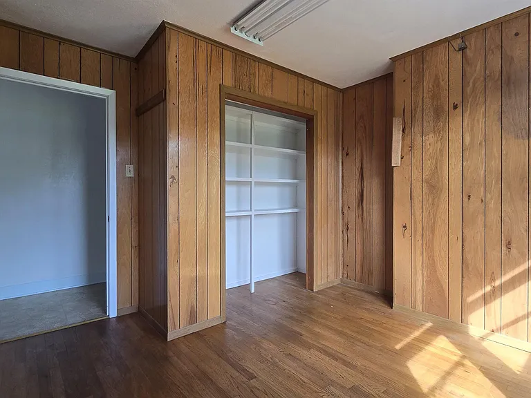 560 Staring Ln — Photo 23