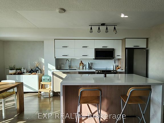 5th image of 215 Fort York Blvd #505