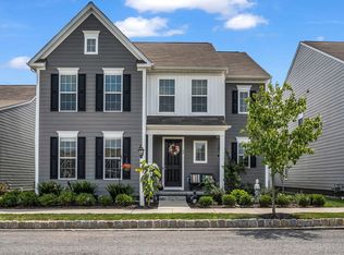 50 Meadow Creek Ln, Mechanicsburg, PA 17050