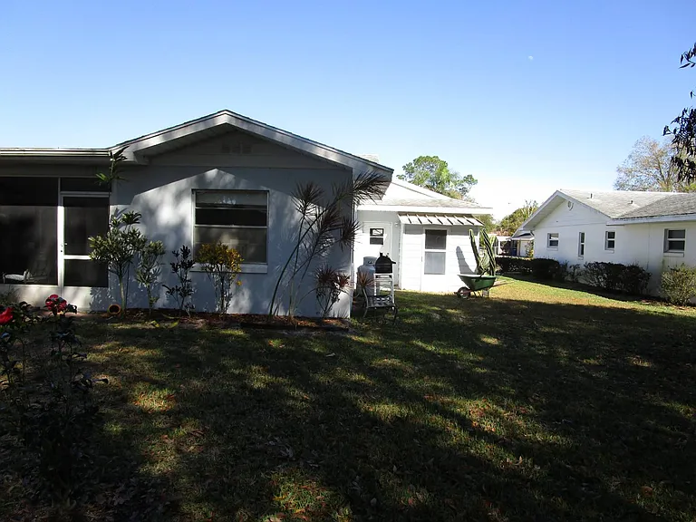 2641 Greenacre Dr — Photo 23