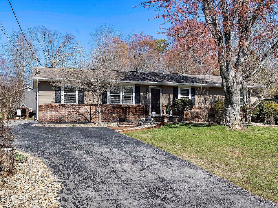 1st image of 7120 Hurst Ln