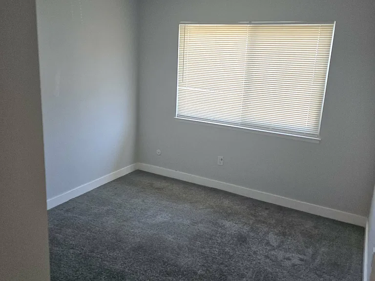 3548 Rainbow Ln — Photo 7