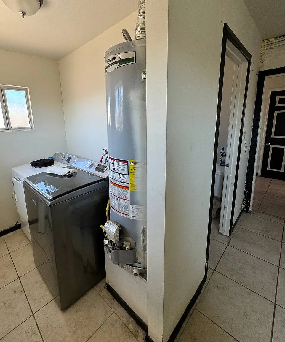 3 bed, 1080 sqft, $1,400 — Photo 4
