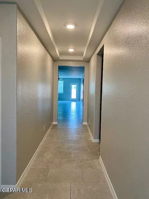 5 bed, 3.0 bath, 2180 sqft, $2,300 — Photo 4