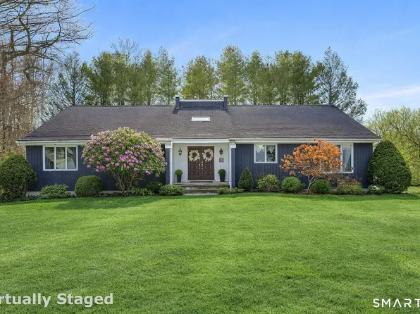 15 Glenarden Road, Trumbull, CT 06611