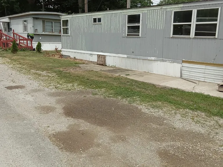 1237 Perrysville Ave #5 — Photo 1