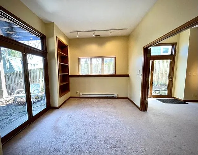 121 Maumell St #LOWER LEVEL — Photo 12