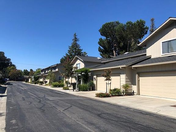 4th image of 18929 Sara Park Cir