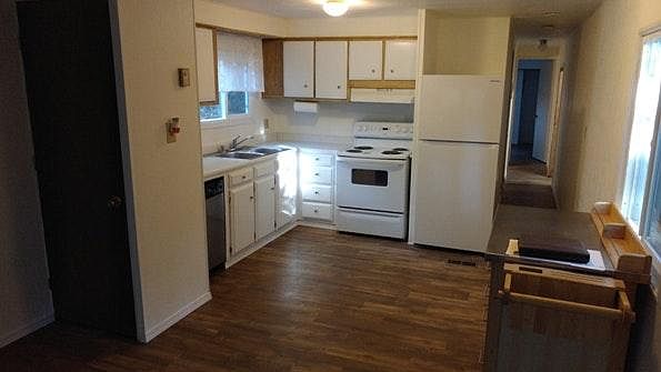 2nd image of 27113 96th Ave E