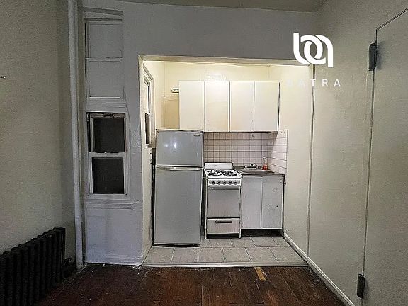 5th image of 302 E 126th St APT 3D