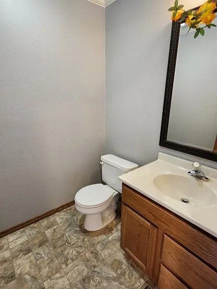 520 Adams Cir #B — Photo 7