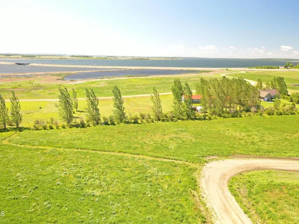 0 Freedom Ave, Devils Lake, ND 58301