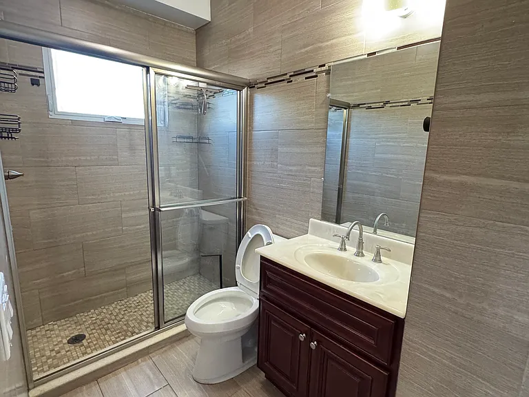 441 Deisius St #1R — Photo 20