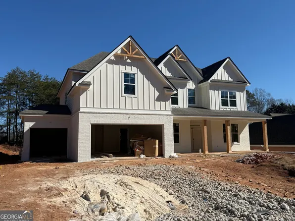 2646 Waters Edge Dr, Gainesville, GA 30504