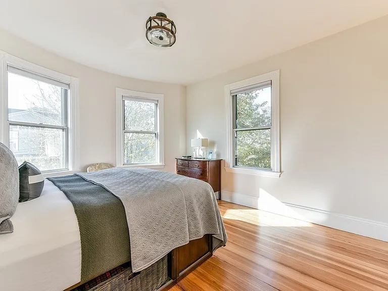 132 Paul Gore St #3 — Photo 9