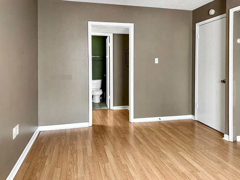 1826 S Brightside View Dr #B — Photo 9
