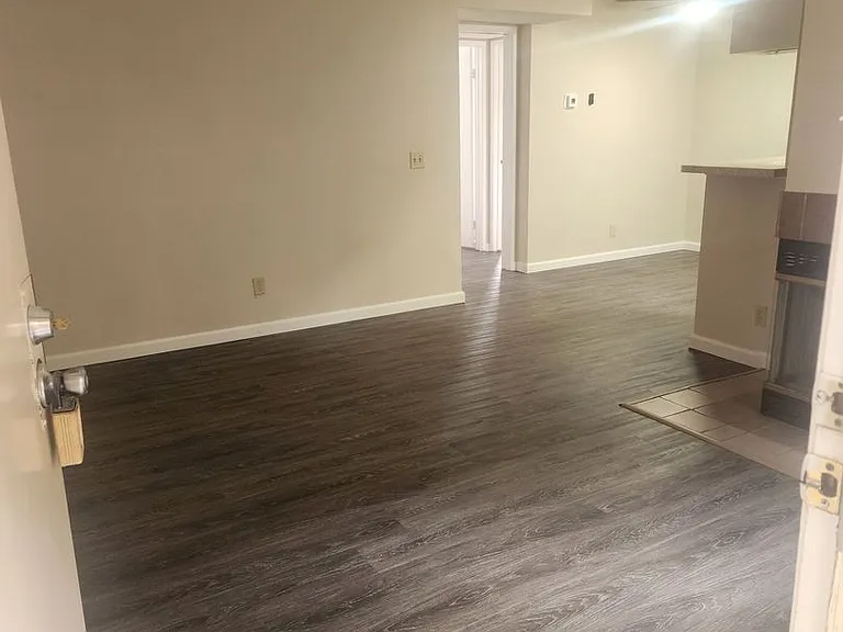 4828 Art St — Photo 2