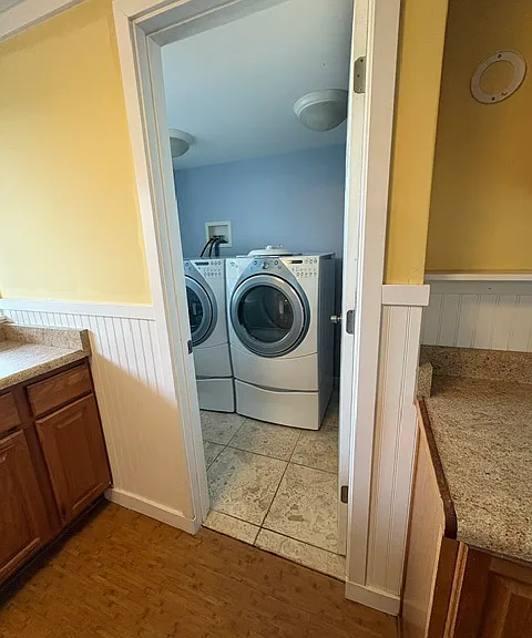 1723 Shorewood Dr — Photo 6