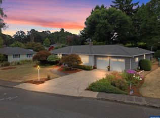 954 Garlock St S, Salem, OR 97302