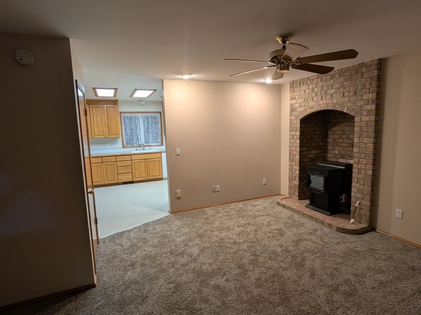 (undisclosed Address)