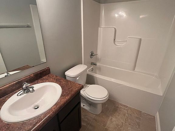 5th image of 3945 Electra Ct