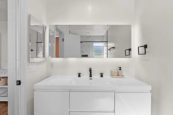 5409 Yarmouth Ave #3 — Photo 15